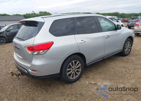 2016 Nissan Pathfinder Platinum/S/Sl/Sv z USA, uszkodzony, nr VIN 5N1AR2MM0GC617440